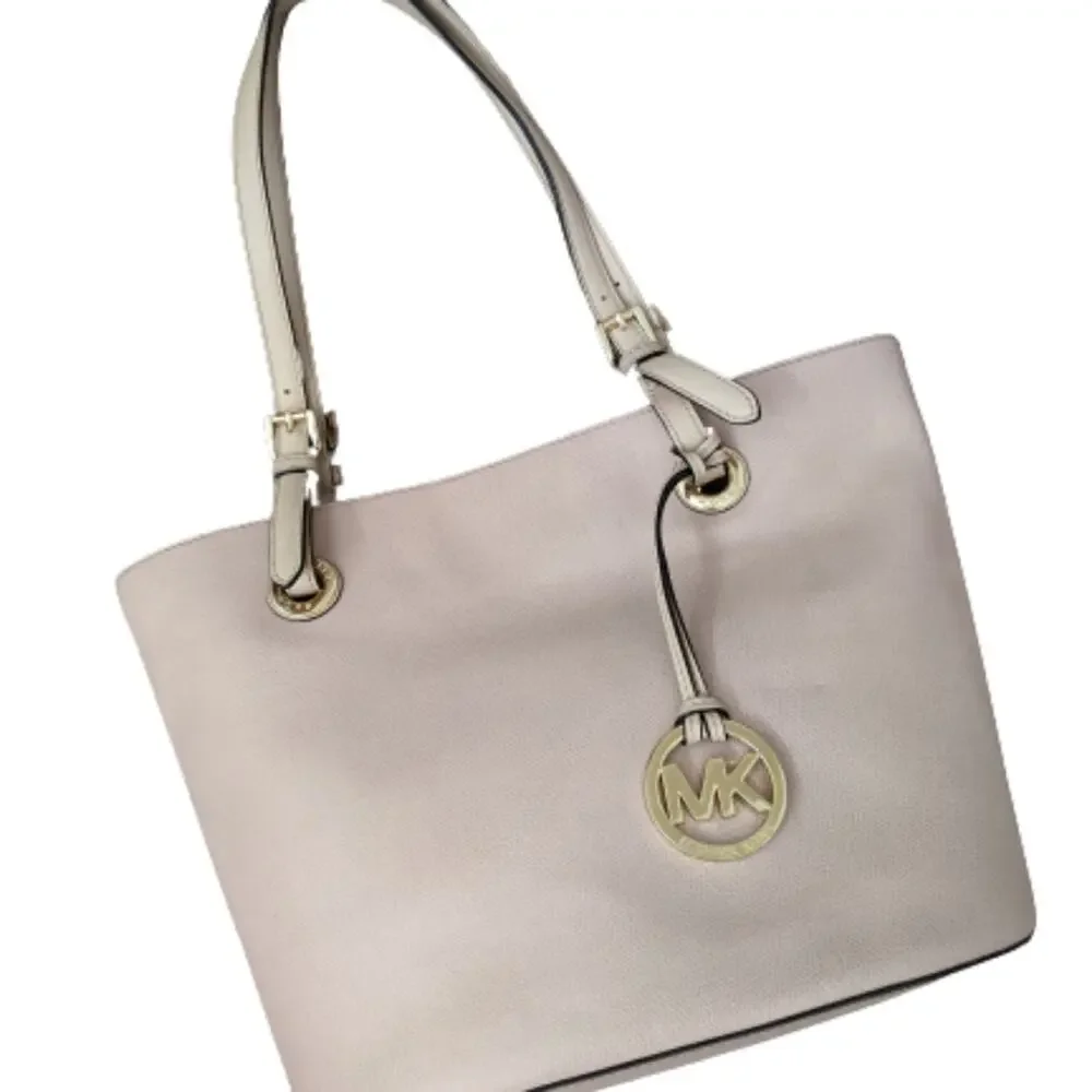 Michael Kors Jet Set Tote in Blush Pink